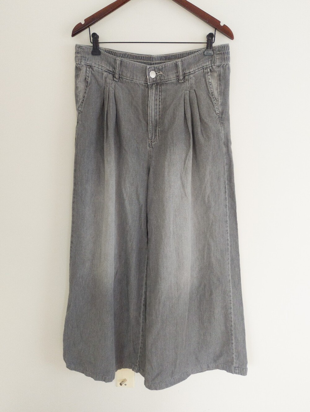 Torrid Festi High Rise Relaxed Denim Trouser Grey Wash Pleated Wide Leg 10R
